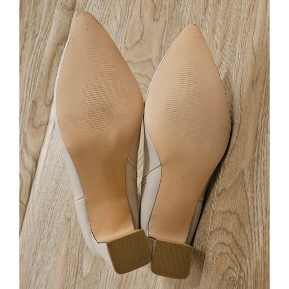 Madden Girl Ivory Bonnie Pointed Toe Block Heel Dress Booties Size 11 Boots - Picture 6 of 11